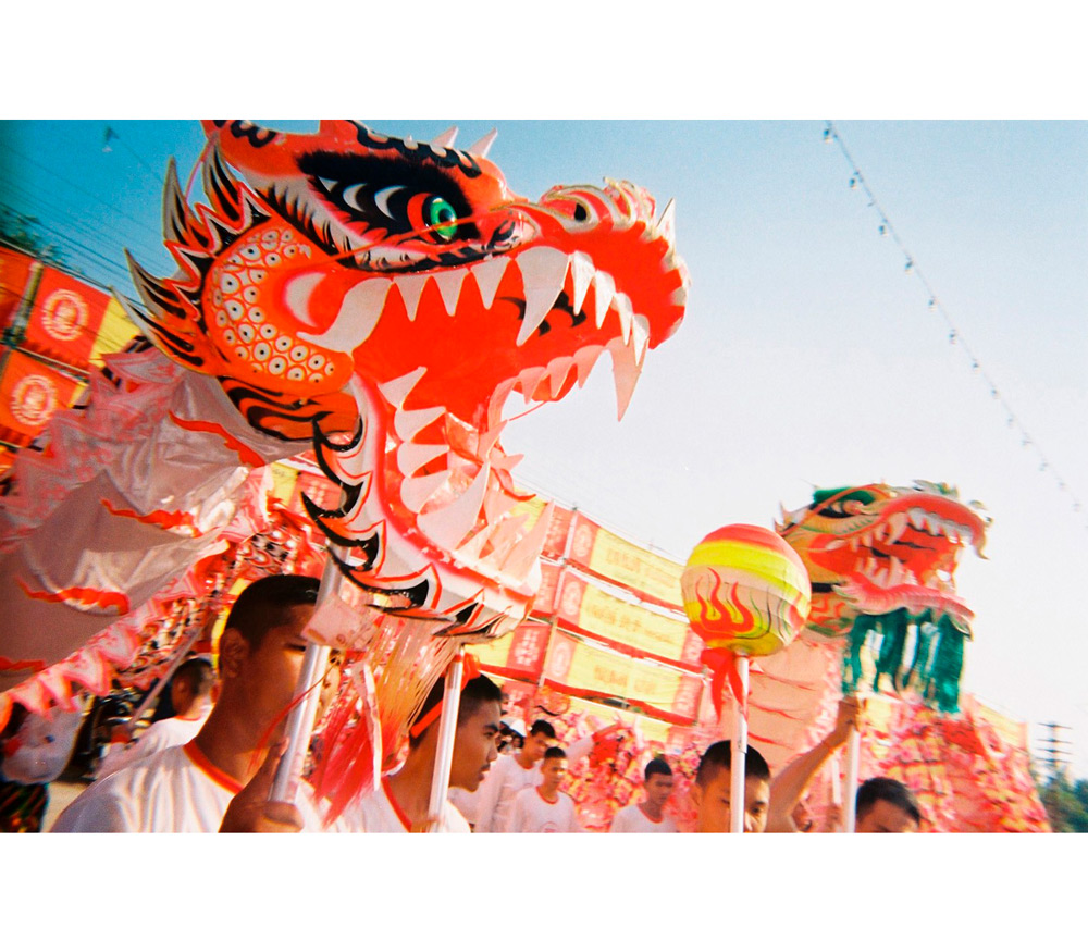 Пленочный фотоаппарат Lomography Simple Use 400/36 Color Negative (уцененный)