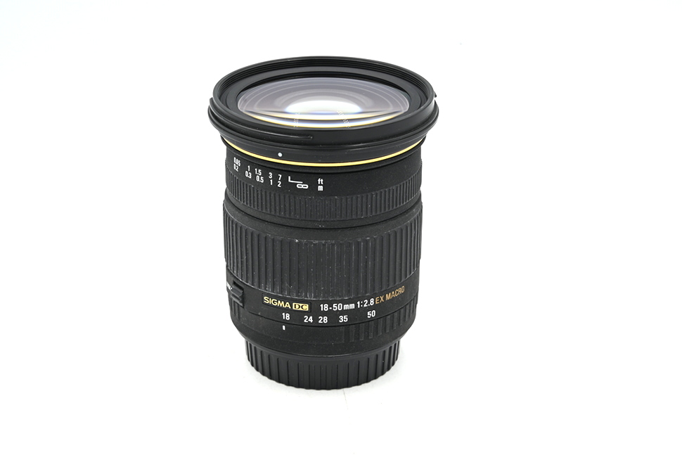 Объектив Sigma AF 18-50mm f/2.8 EX DC Macro HSM Canon EF-S (состояние 5-) (б/у)