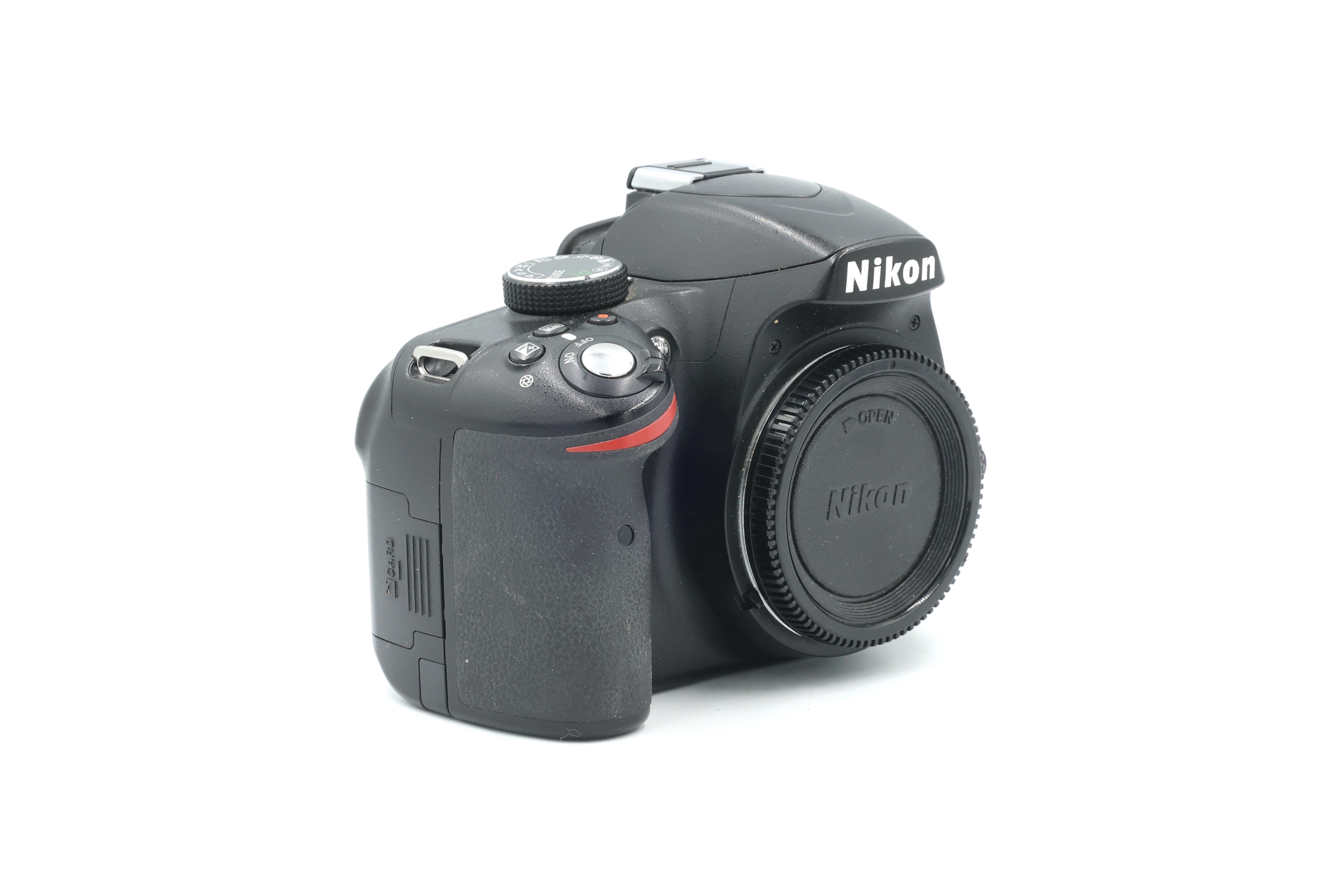 Зеркальный фотоаппарат Nikon D3200 Body (состояние 4) (б/у)