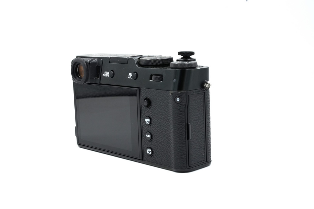 Компактный фотоаппарат Fujifilm X100V Black (состояние 5-) (б/у)