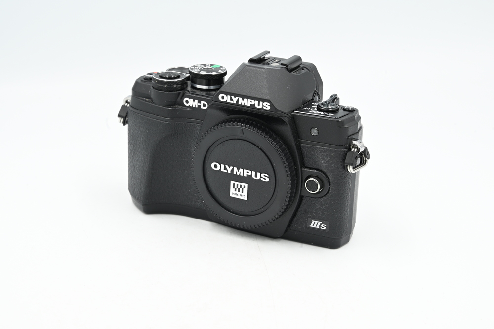 Фотокамера Olympus OM-D E-M10 Mark III S Body Black - с.н. 05581 (11тыс, состояние 5-) (б/у)