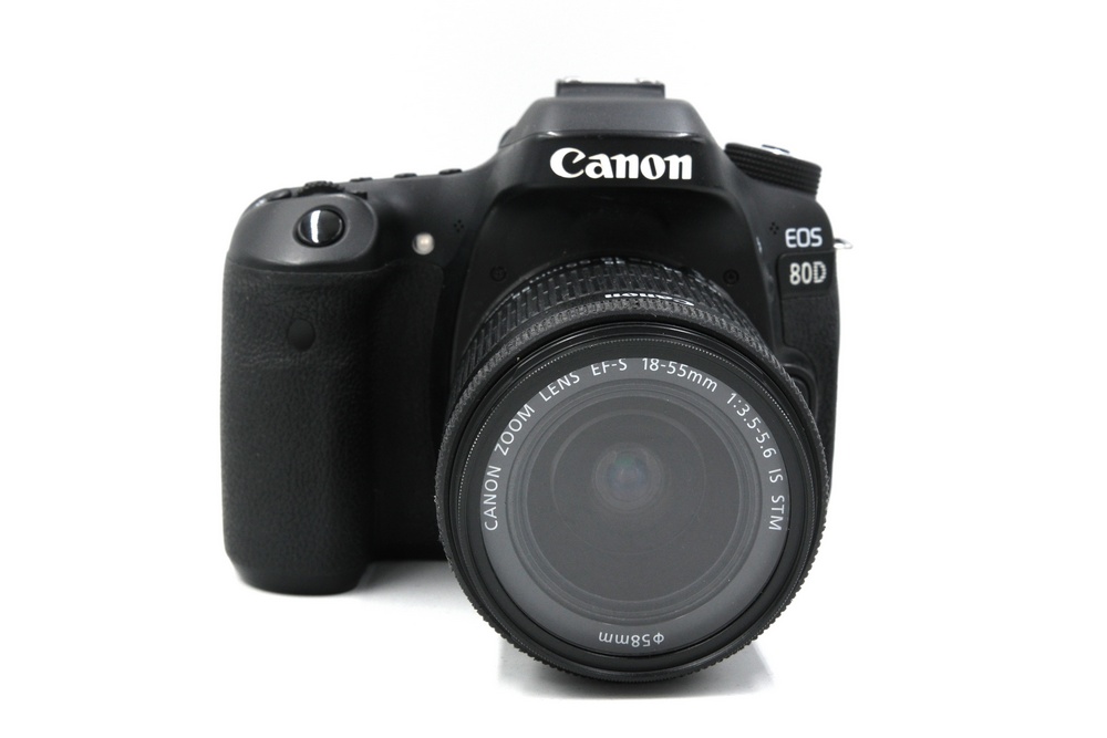 Зеркальный фотоаппарат Canon EOS 80D Kit EF-S 18-55mm IS STM (состояние 5-) (б/у)