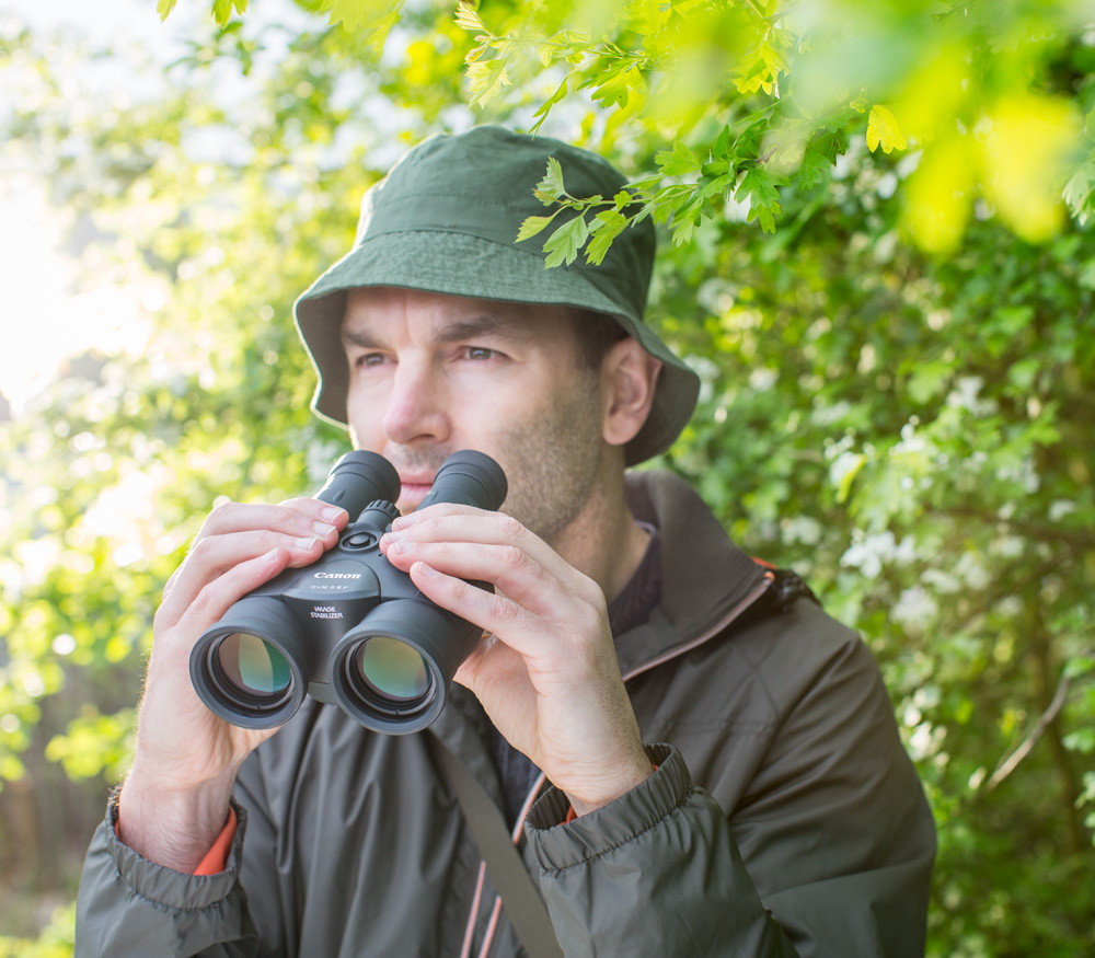 Бинокль Canon 12x36 IS III