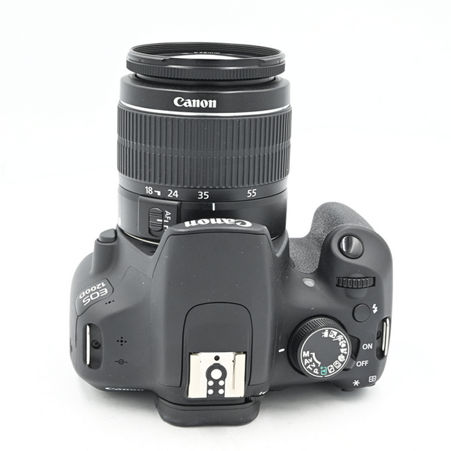 Зеркальный фотоаппарат Canon EOS 1200D Kit 18-55mm III (состояние 5-) (б/у)