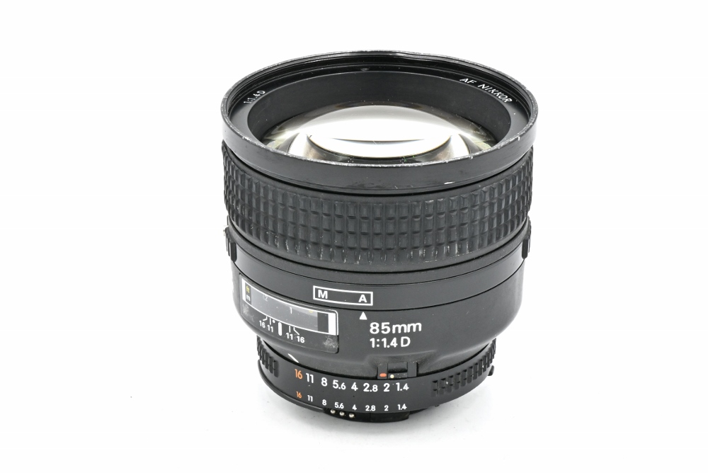 Объектив Nikon AF 85mm f/1.4D AF (состояние 4) (б/у)