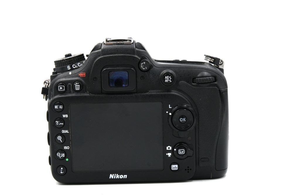 Зеркальный фотоаппарат Nikon D7200 Body (состояние 4) (б/у)