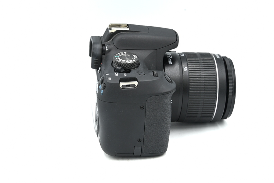 Зеркальный фотоаппарат Canon EOS 2000D Kit EF-S 18-55mm DC (состояние 5-) (б/у)