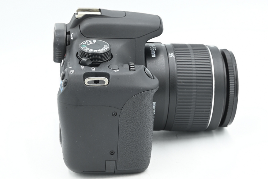 Зеркальный фотоаппарат Canon EOS 1200D Kit 18-55mm III (состояние 5-) (б/у)