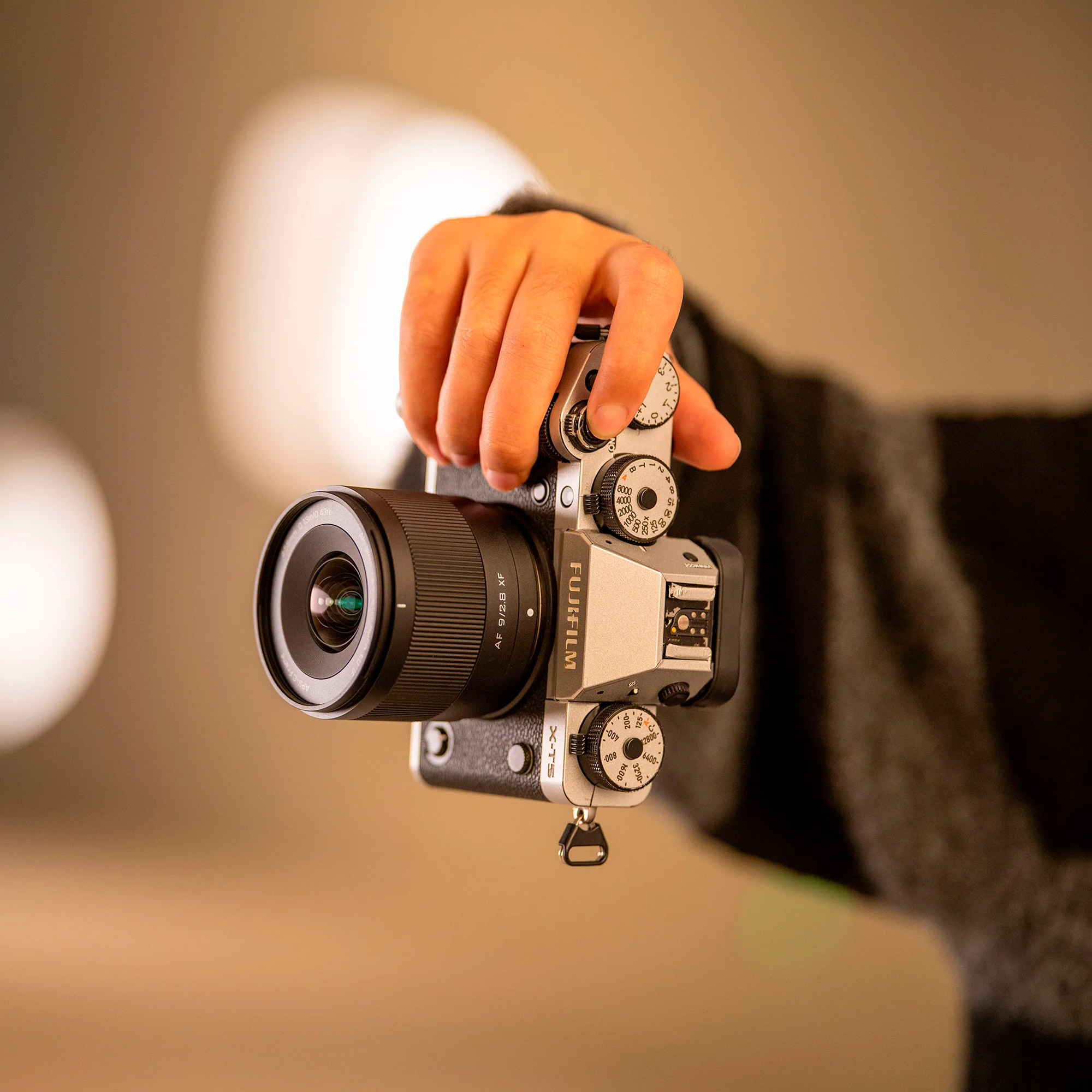 Объектив Viltrox AF 9mm f/2.8 Air Fujifilm X-mount
