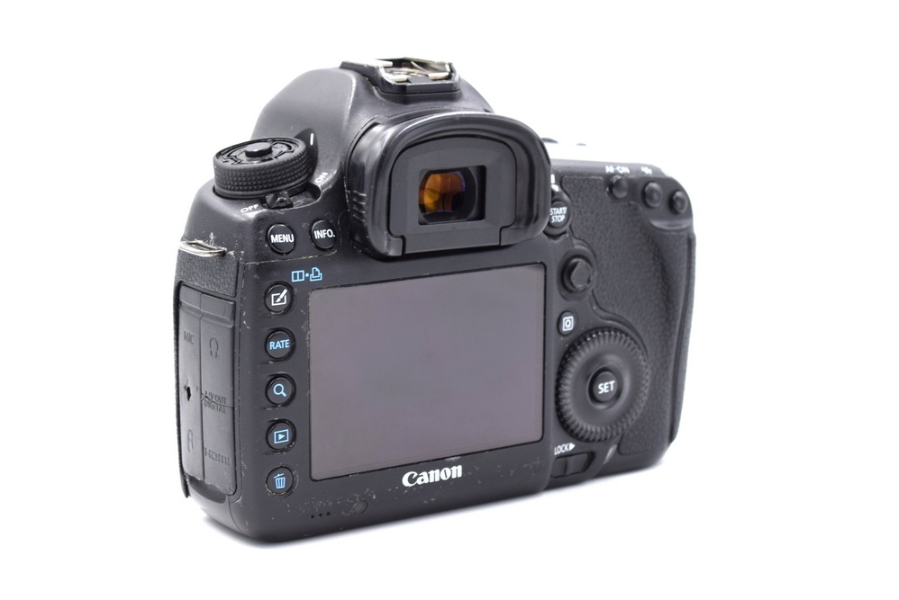 Зеркальный фотоаппарат Canon EOS 5D Mark III Body (состояние 4) (б/у)