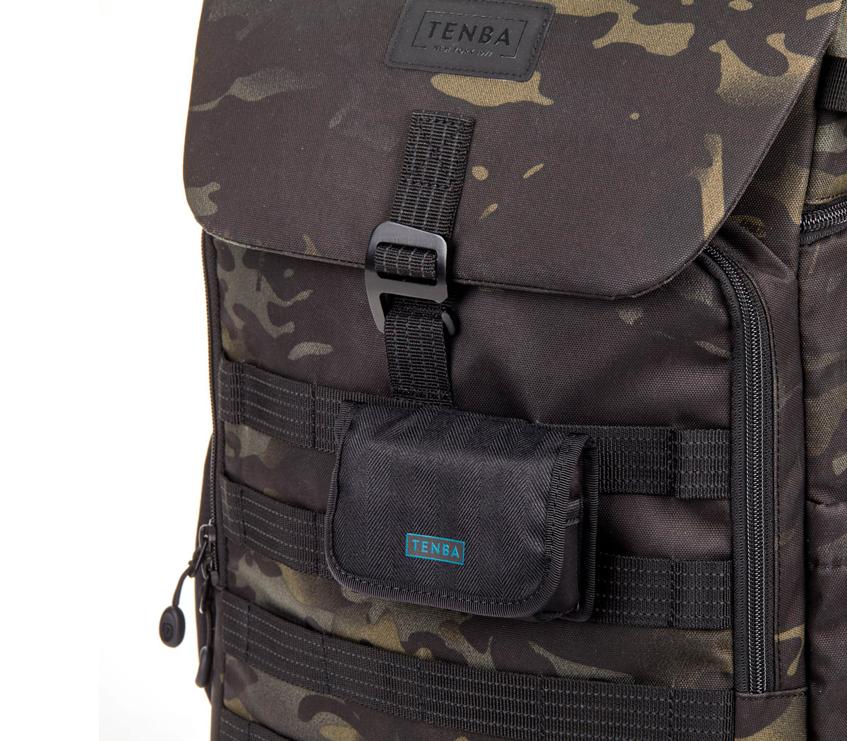 Рюкзак Tenba Axis v2 Tactical LT Backpack 20 камуфляж