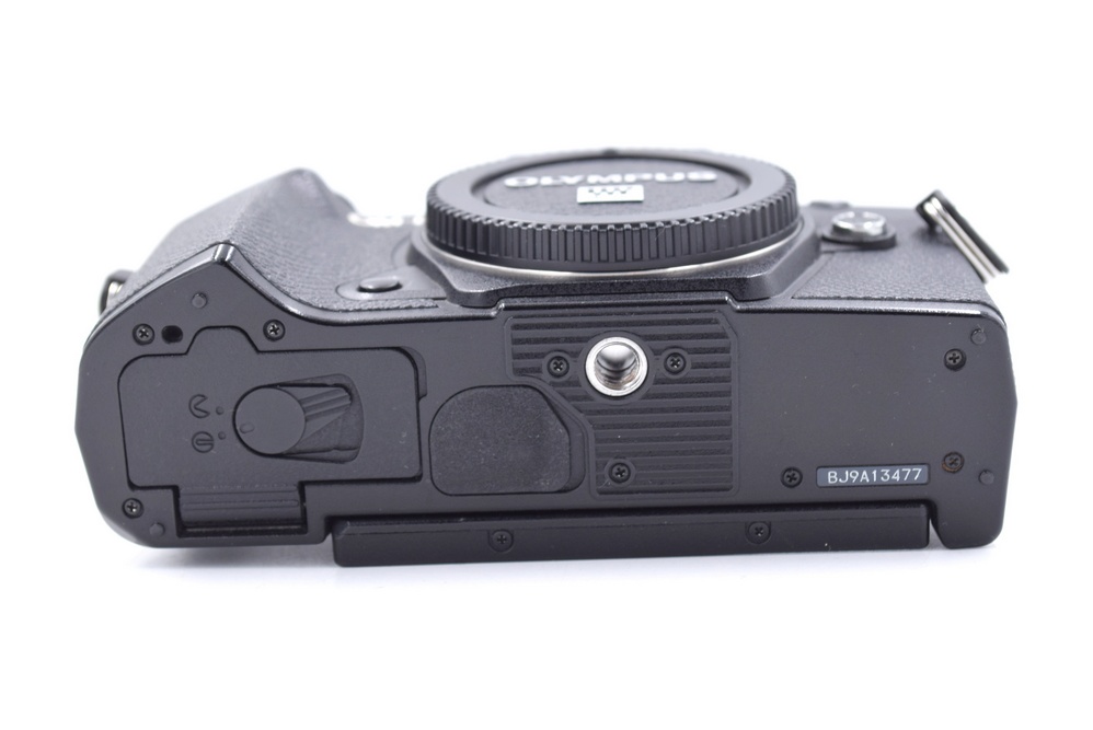 Беззеркальный фотоаппарат Olympus OM-D E-M5 Mark III Body, черный (состояние 5) (б/у)