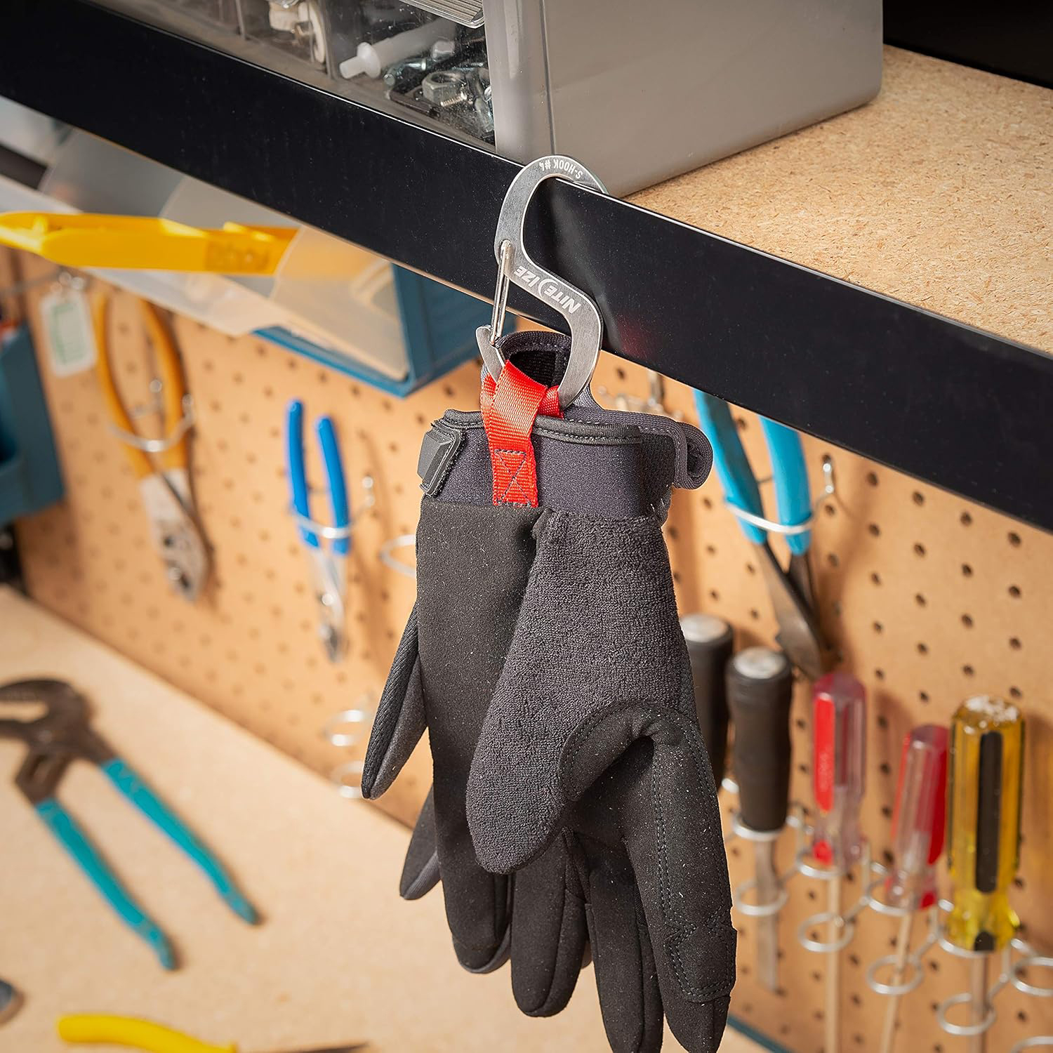 Карабин Nite Ize S-Biner Hook 'N Hold S-Hook, стальной