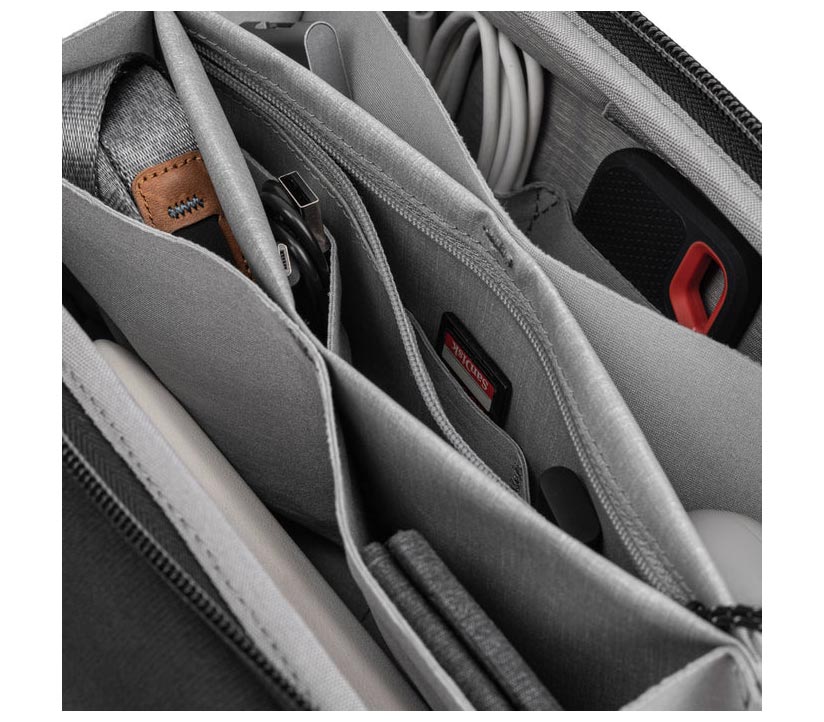 Сумка Peak Design Tech Pouch Black для аксессуаров