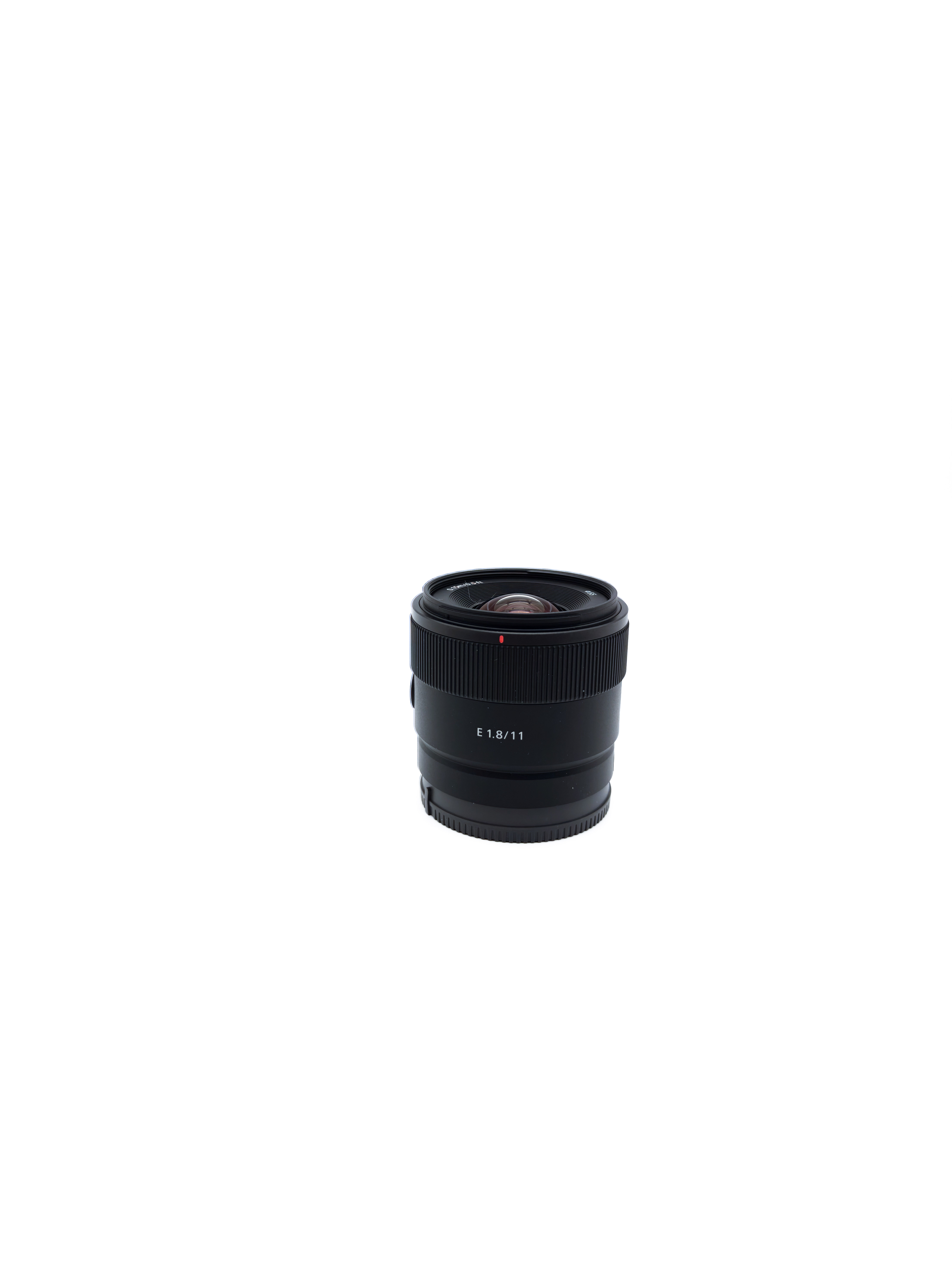 Объектив Sony E 11mm f/1.8 (состояние 5) (б/у)
