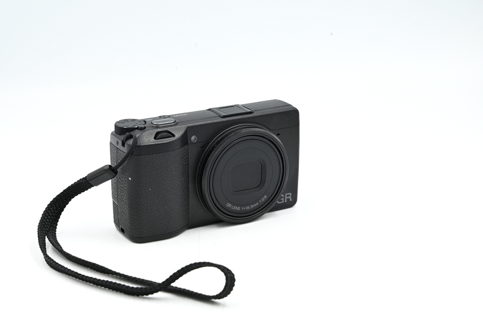 Компактный фотоаппарат Ricoh GR III HDF (состояние 5-) (б/у)