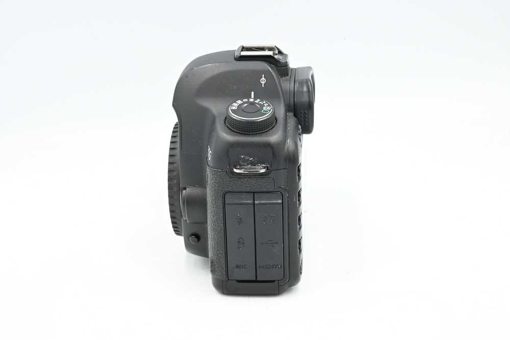 Зеркальный фотоаппарат Canon EOS 5D Mark II Body (состояние 5-) (б/у)