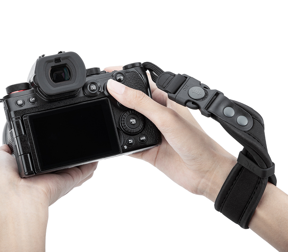 Ремень JJC ST-1M2 BLACK, неопреновый, черный