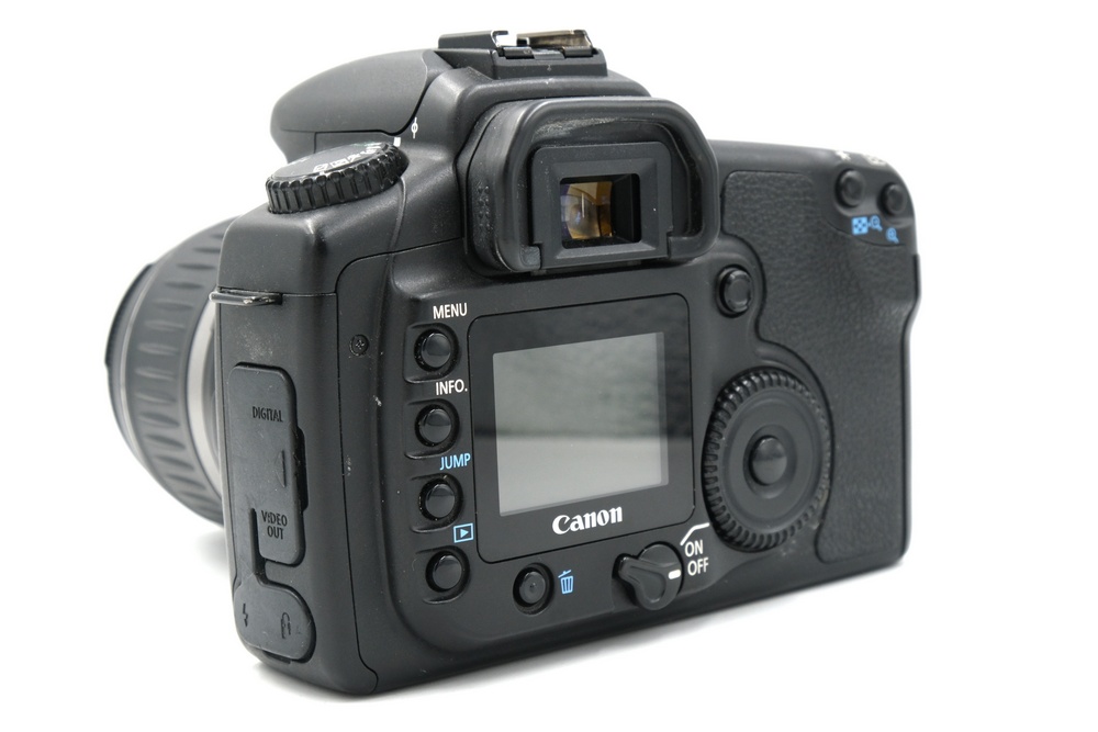 Зеркальный фотоаппарат Canon EOS 20D Kit 18-55mm II (состояние 5) (б/у)