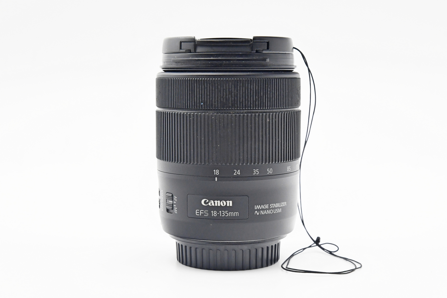 Объектив Canon EF-S 18-135mm f/3.5-5.6 IS USM Nano (состояние 4) (б/у)