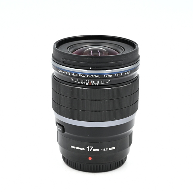 Объектив Olympus M.ZUIKO Digital ED 17mm f/1.2 PRO (состояние 5) (б/у)