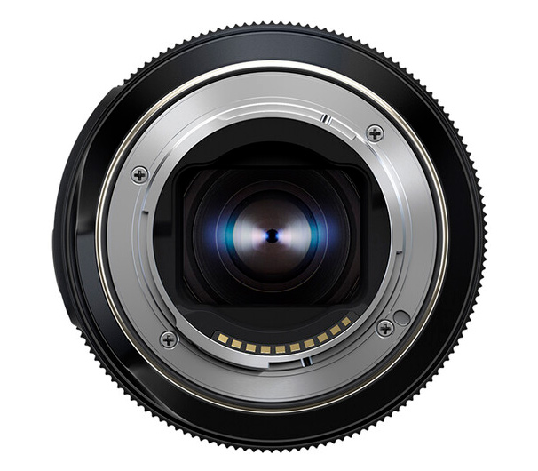 Объектив Tamron 90mm f/2.8 Di III Macro VXD Sony FE