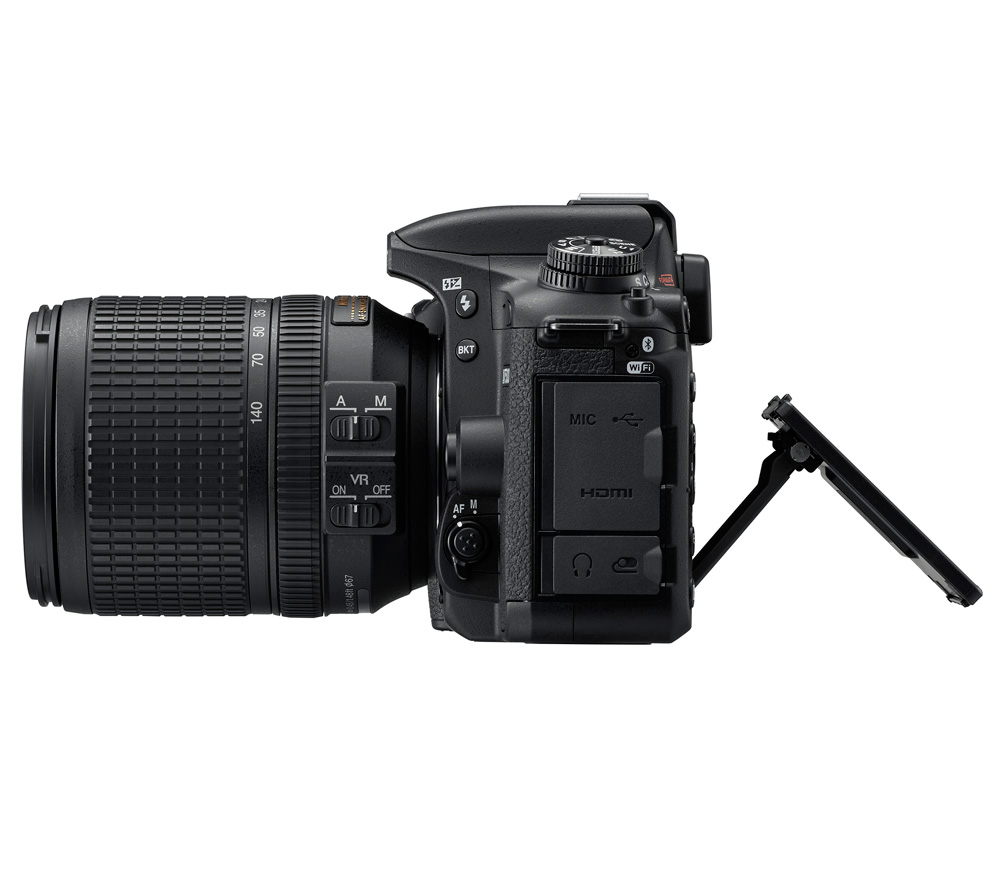 Зеркальный фотоаппарат Nikon D7500 Kit с AF-S 18-140 VR