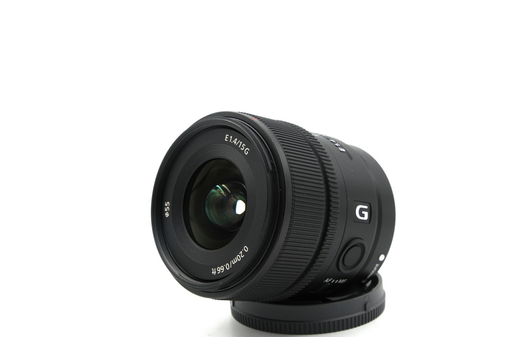 Объектив Sony E 15mm f/1.4 G (состояние 5) (б/у)