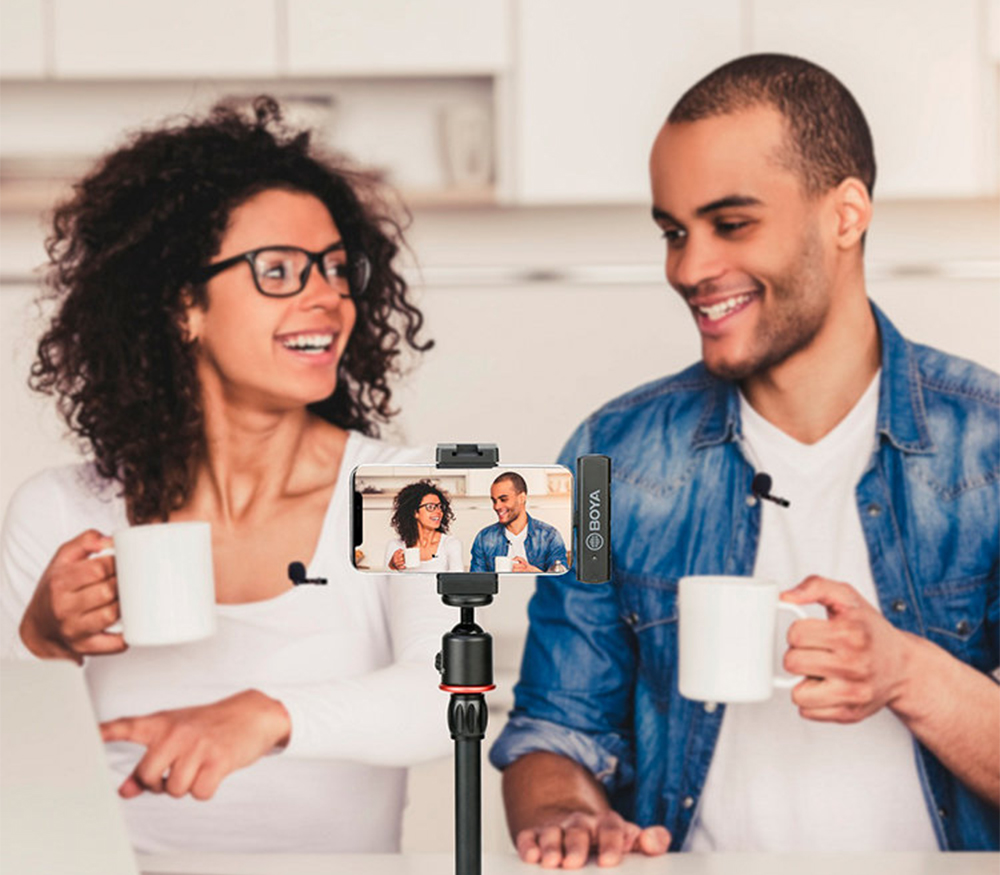 Беспроводная система Boya BY-WM4 Pro-К4, цифровая 2.4 ГГц, 2 канала, Lightning