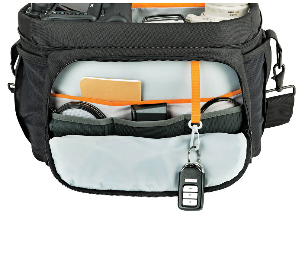 Сумка Lowepro Nova 200 AW II, черная