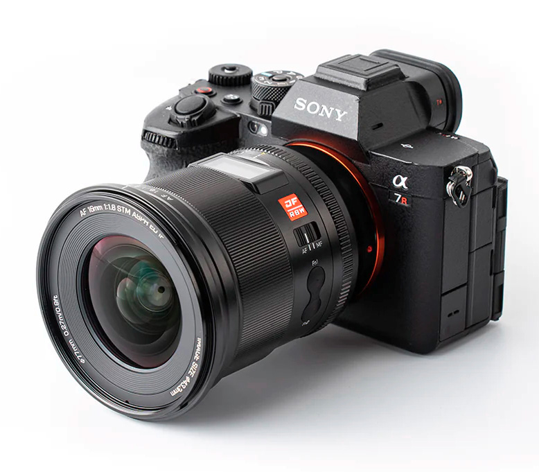 Объектив Viltrox AF 16mm f/1.8 Sony FE