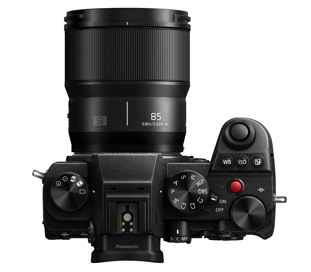 Объектив Panasonic Lumix S 85mm f/1.8