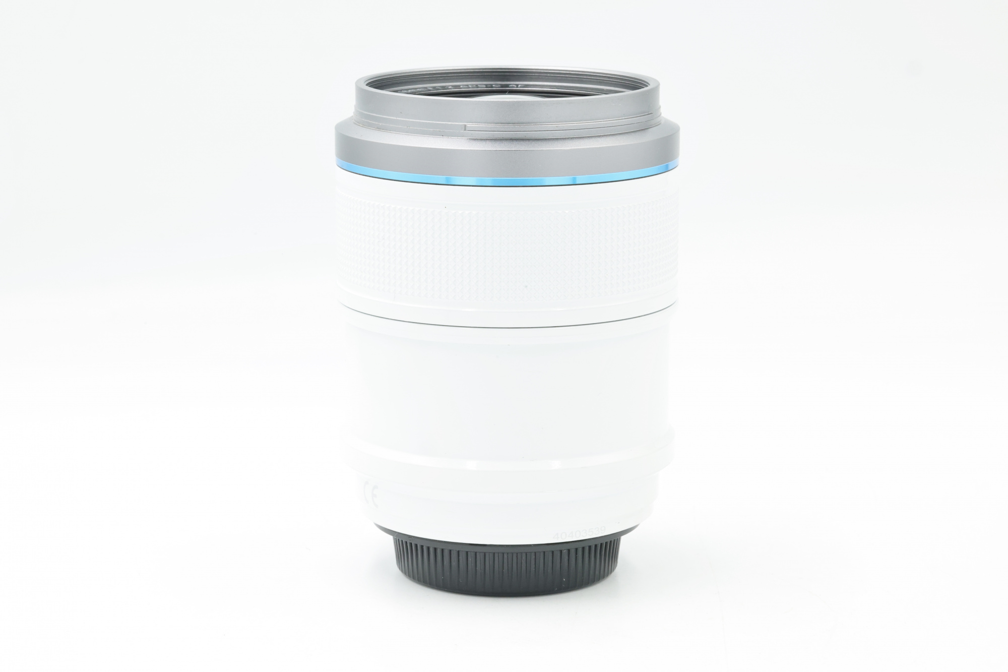 Объектив Sirui Sniper 16mm f/1.2 AF APS-C X-Mount, белый (состояние 5-) (б/у)
