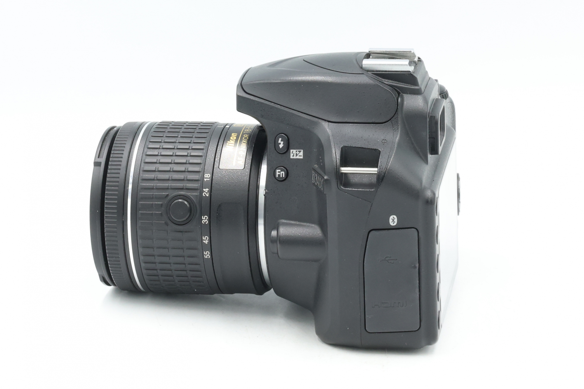 Зеркальный фотоаппарат Nikon D3400 Kit AF-P 18-55mm (состояние 5) (б/у)