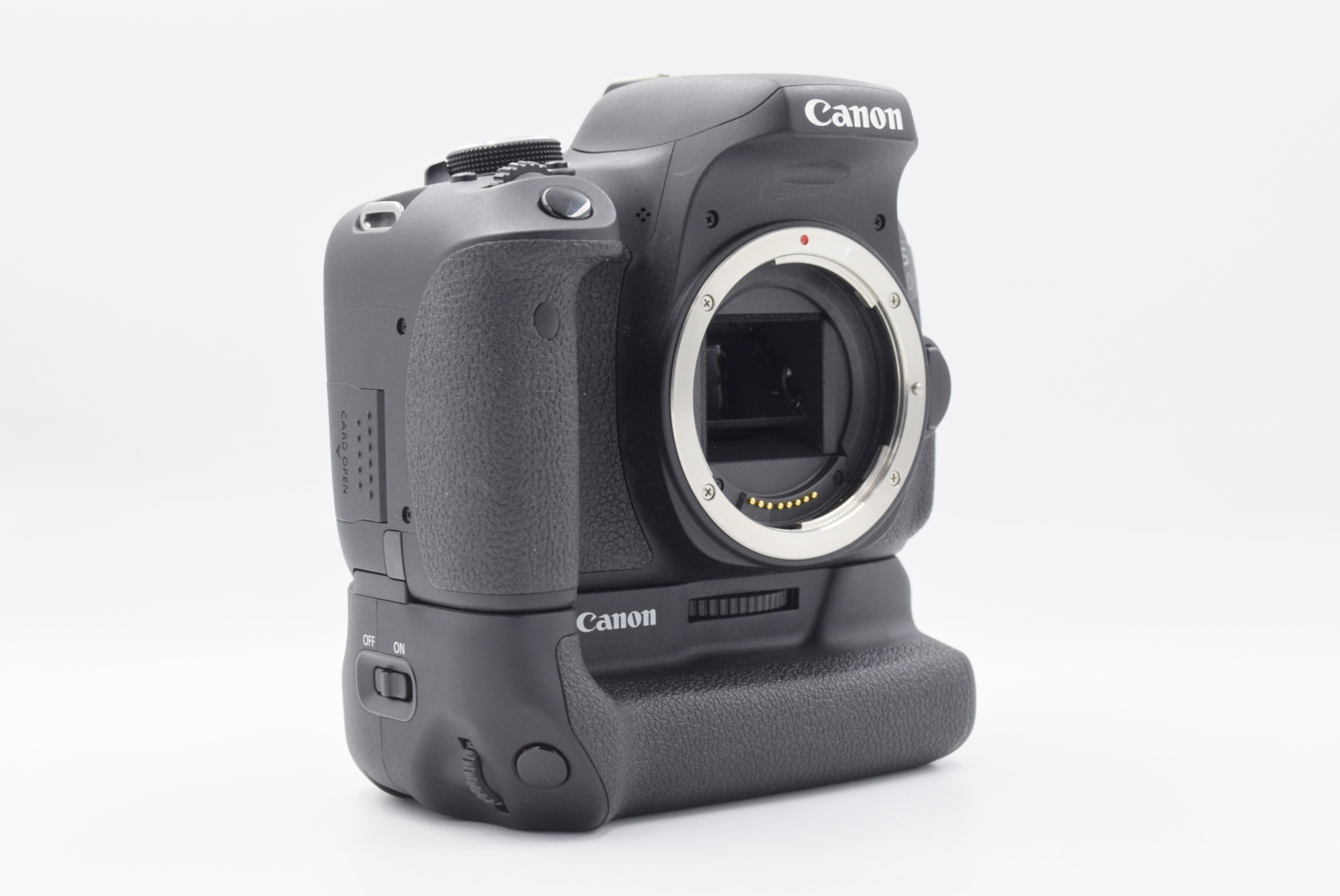 Зеркальный фотоаппарат Canon EOS 750D body (состояние 5-) (б/у)