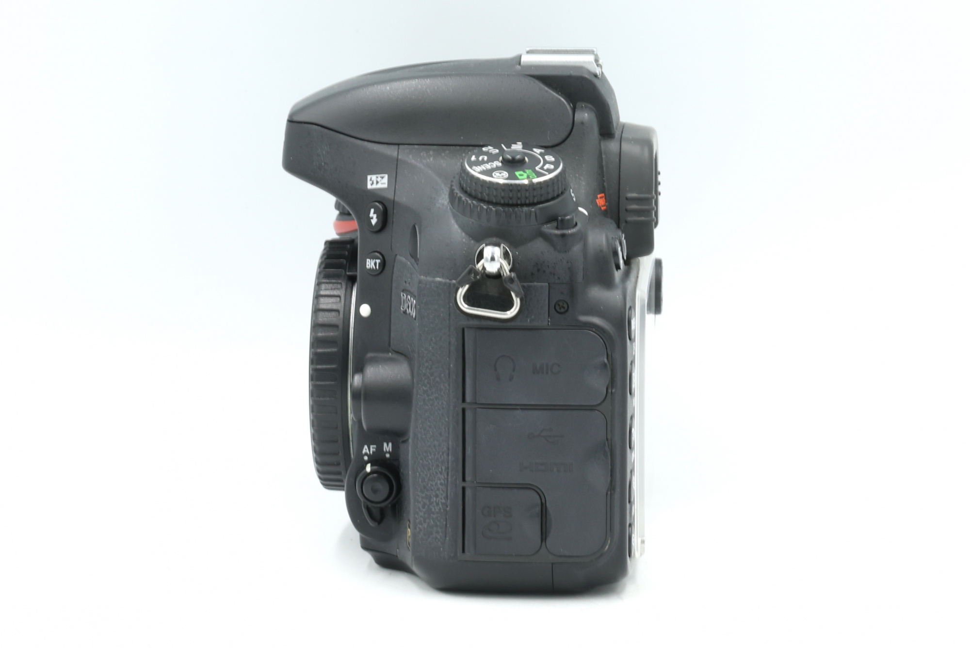 Зеркальный фотоаппарат Nikon D600 Body (состояние 5-) (б/у)