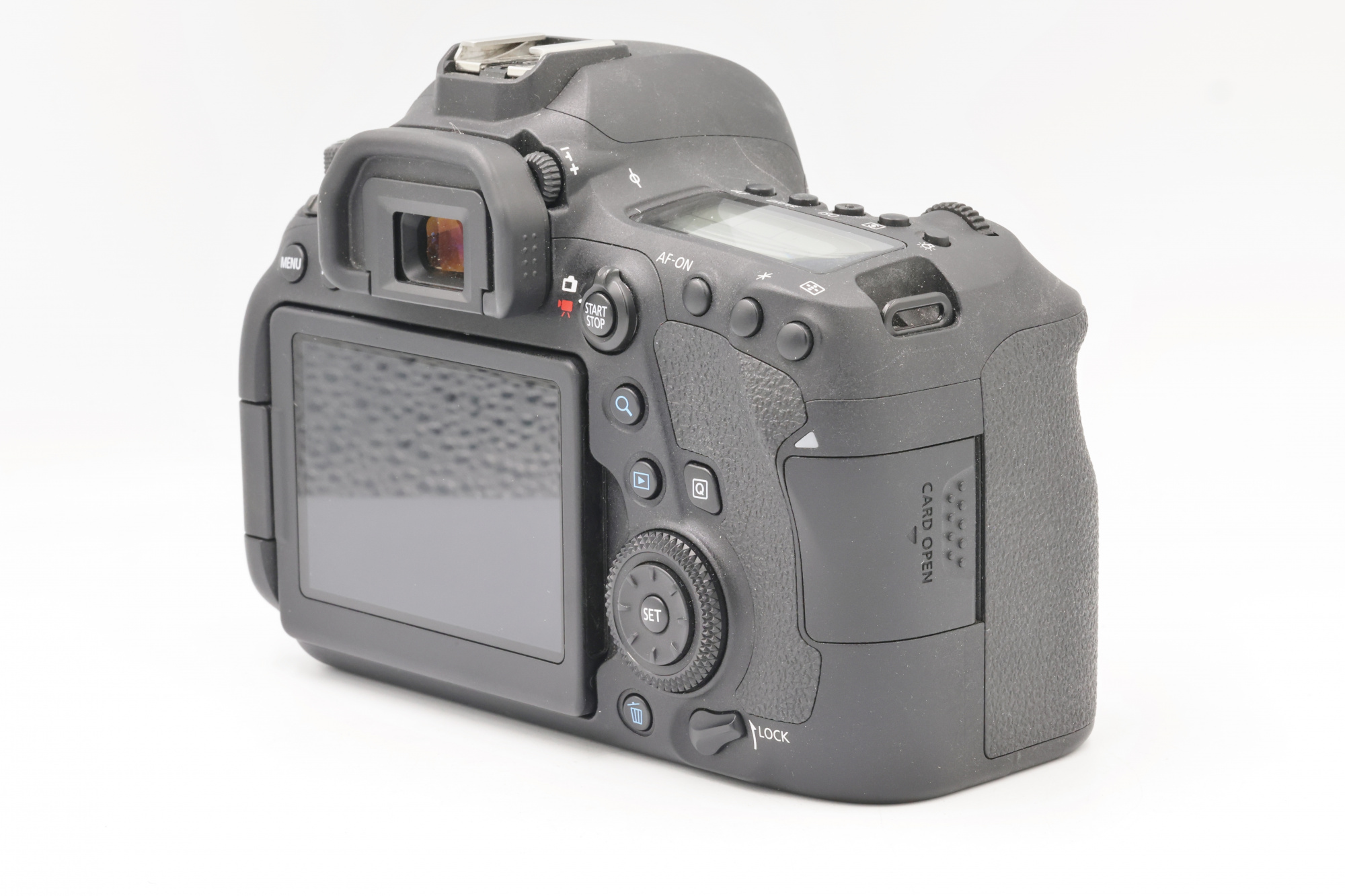 Зеркальный фотоаппарат Canon EOS 6D Mark II Body (состояние 5) (б/у)