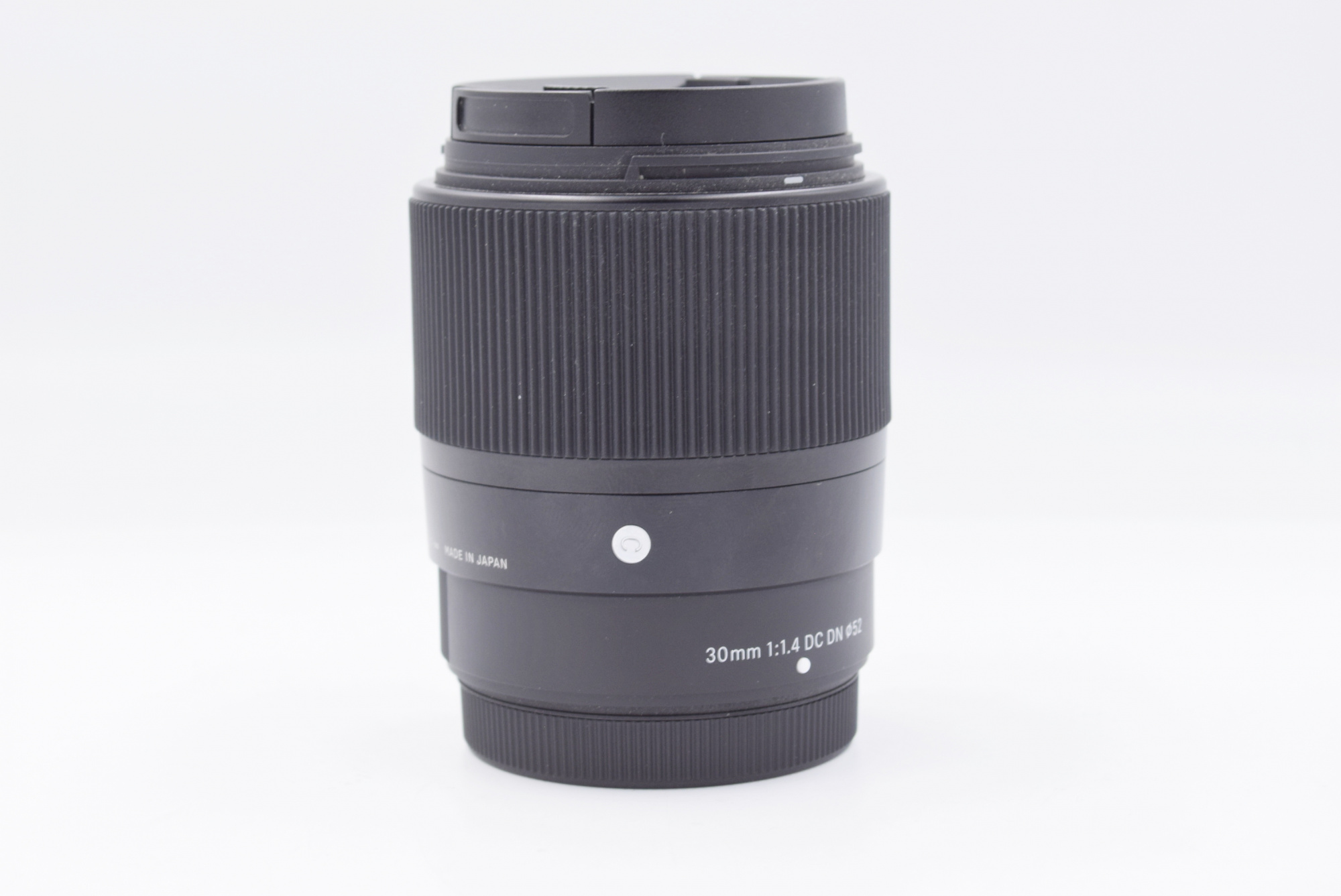 Объектив Sigma 30mm f/1.4 DC DN C Fujifilm X (состояние 5) (б/у)