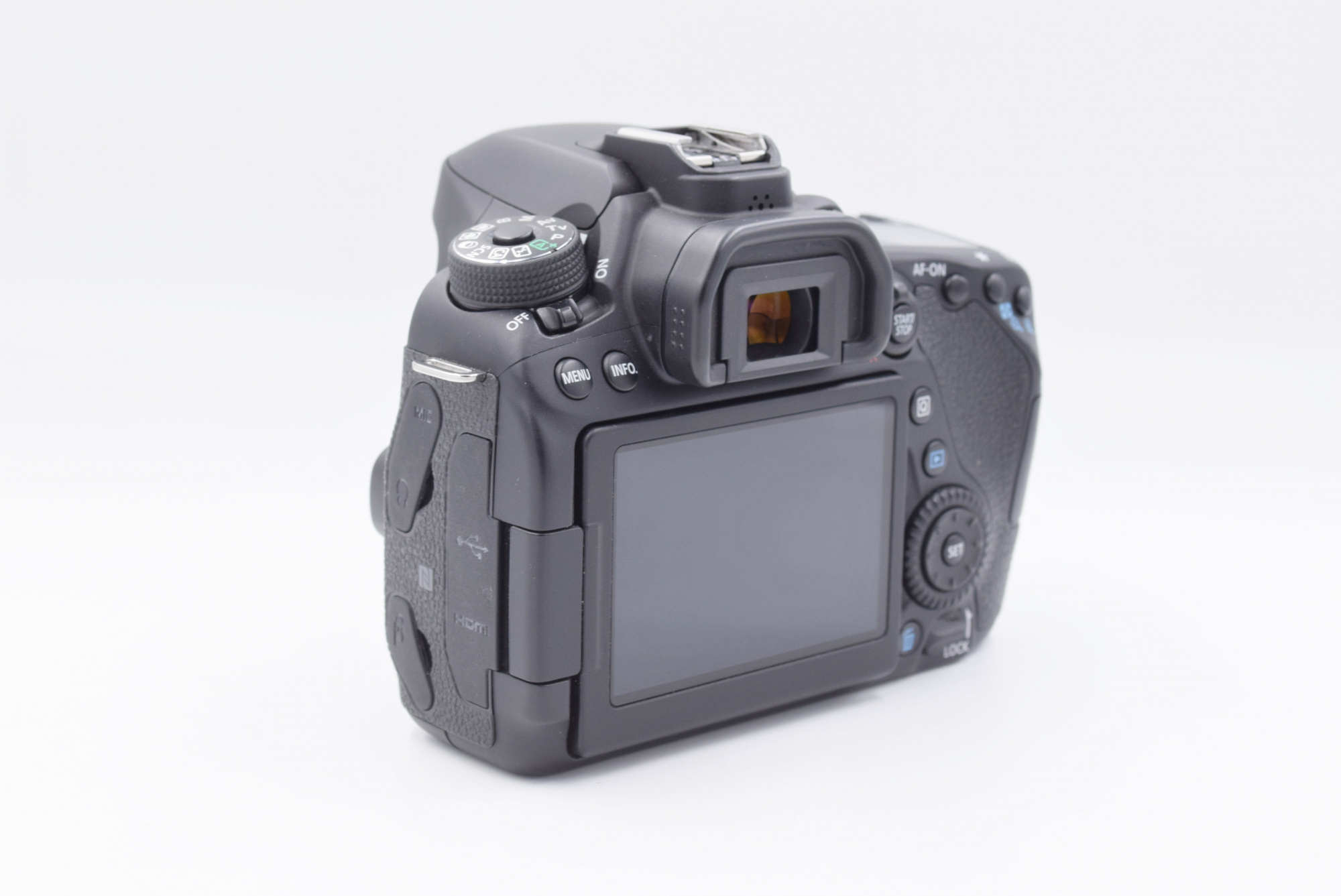 Зеркальный фотоаппарат Canon EOS 80D Body (состояние 5) (б/у)