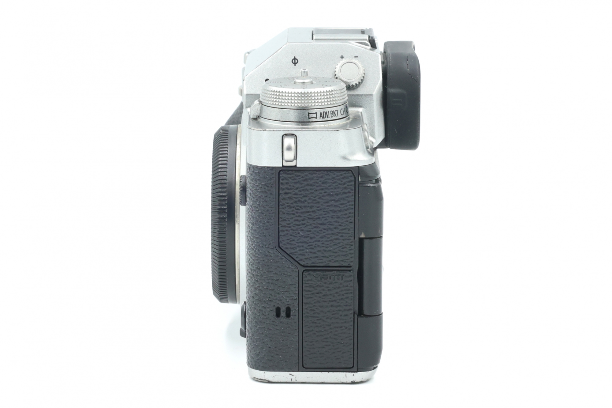 Беззеркальный фотоаппарат Fujifilm X-T4 Body, серебристый (состояние 4) (б/у)