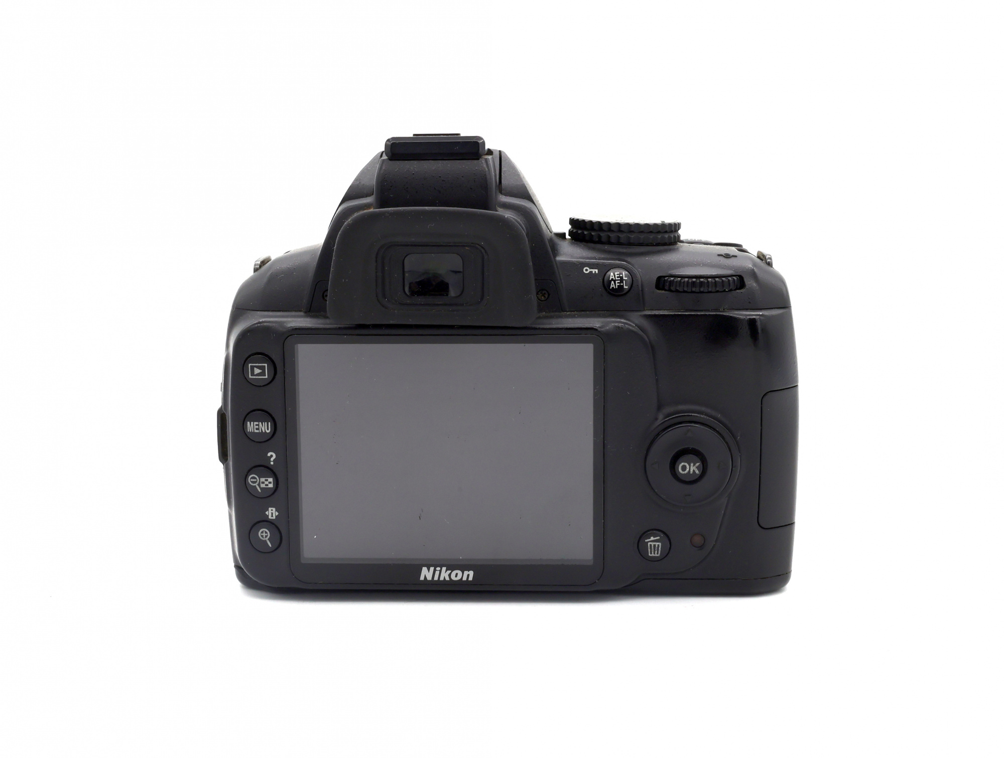 Зеркальный фотоаппарат Nikon D3000 Body (состояние 3) (б/у)