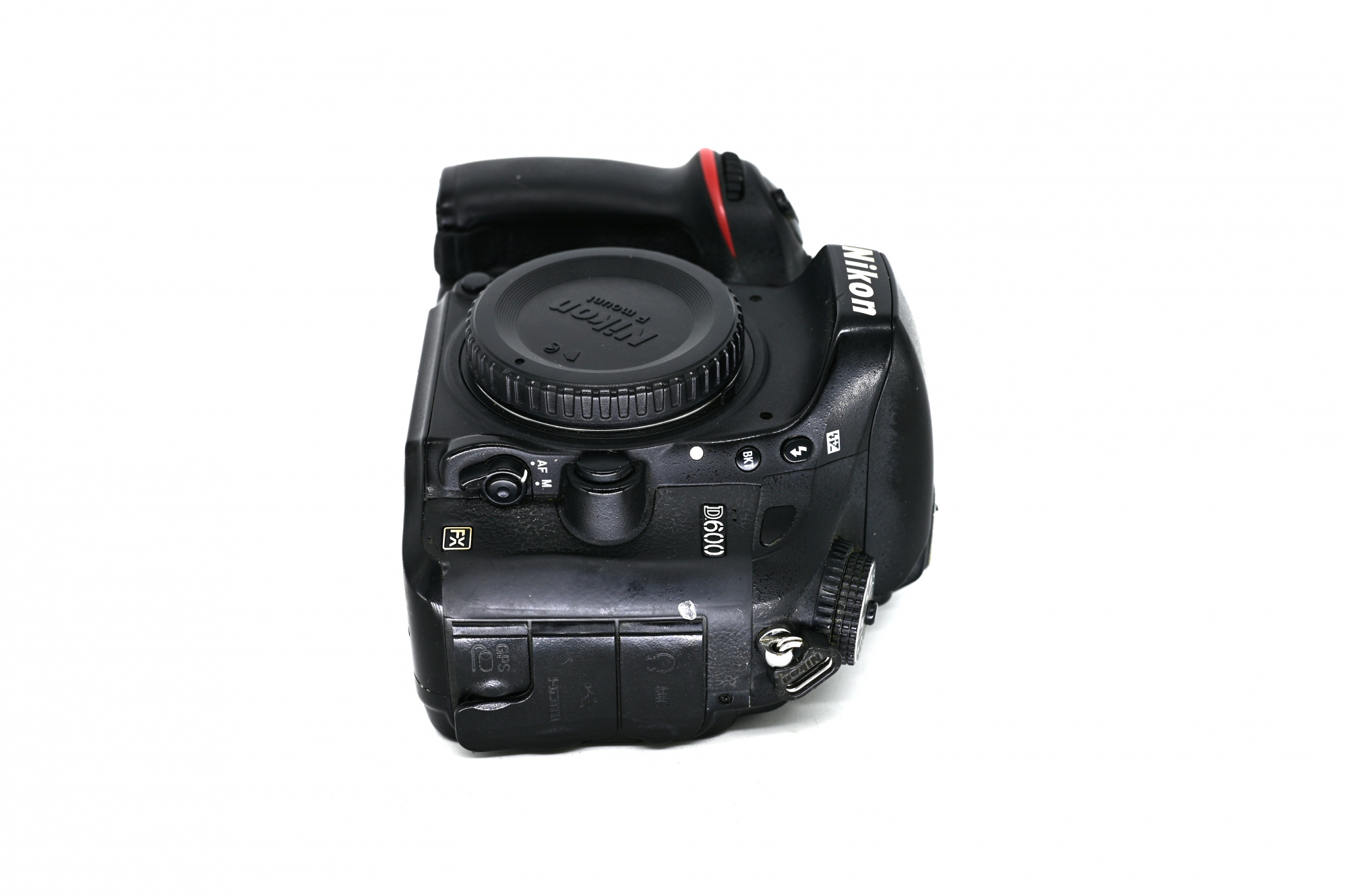 Зеркальный фотоаппарат Nikon D600 Body (состояние 3) (б/у)