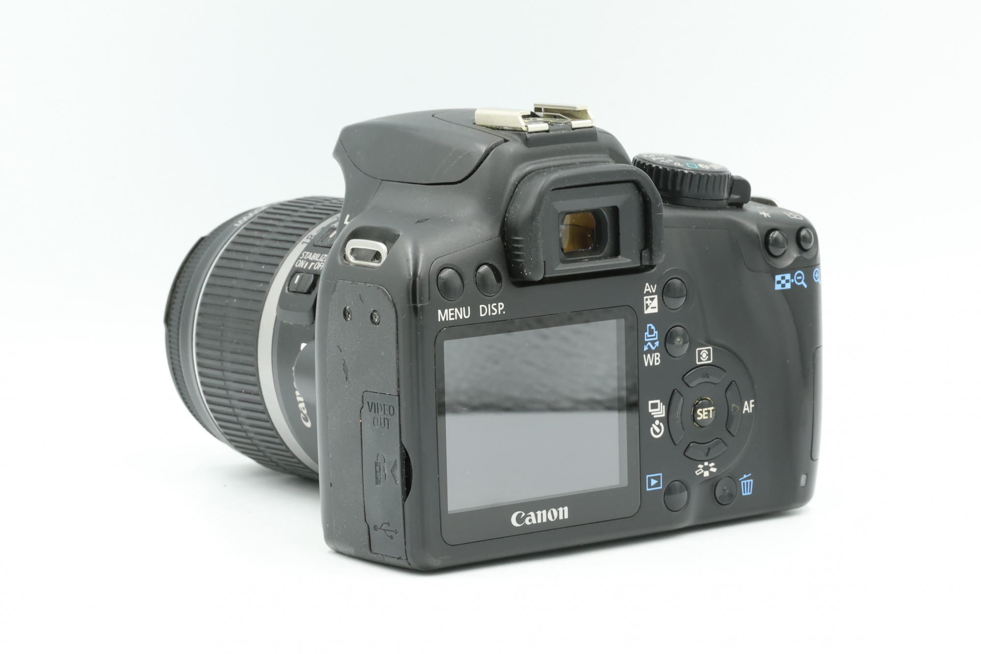 Зеркальный фотоаппарат Canon EOS 1000D Kit EF-S 18-55mm f/3.5-5.6 IS (состояние 4) (б/у)