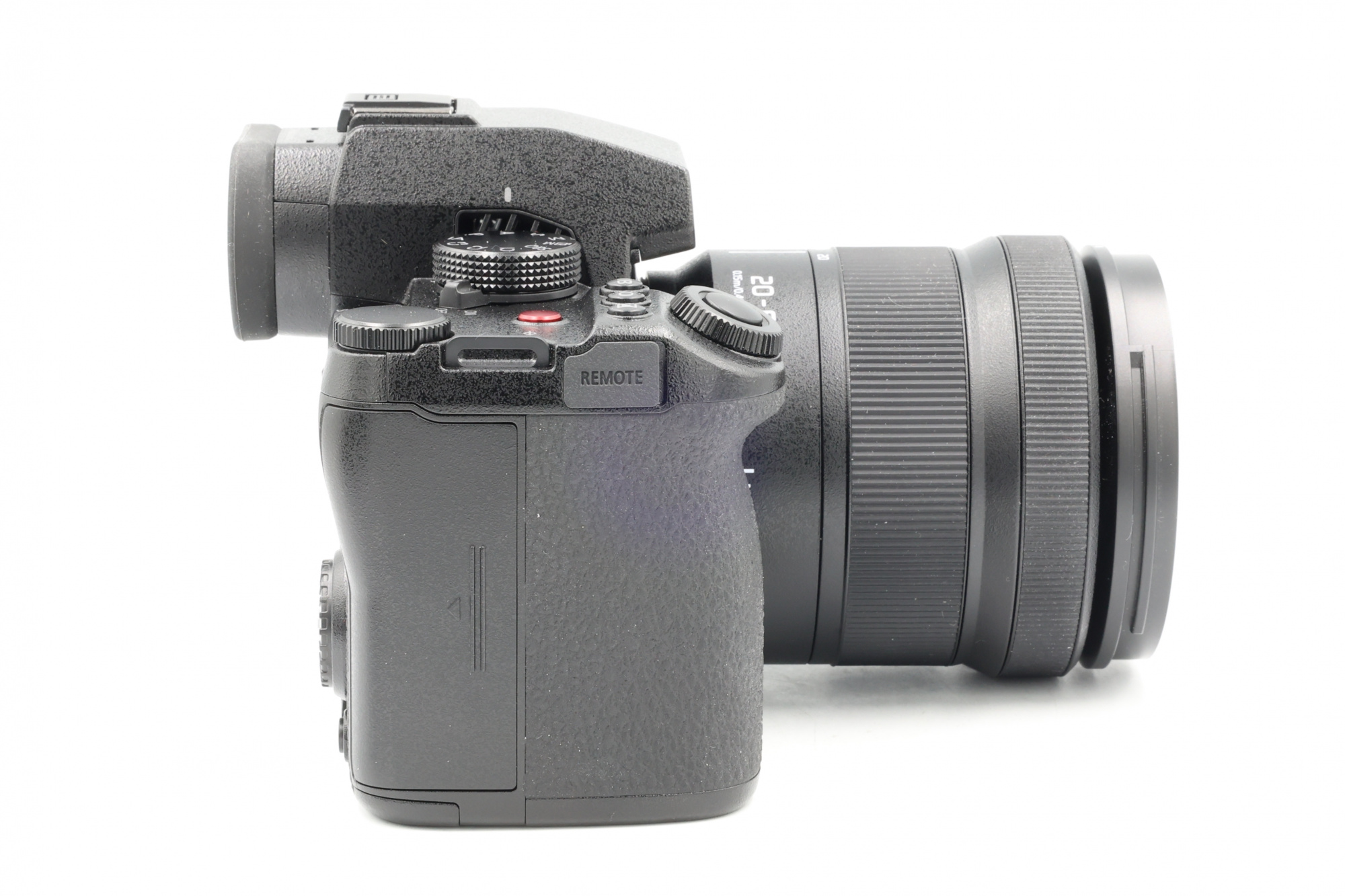 Беззеркальный фотоаппарат Panasonic Lumix S5 Mark II X Kit 20-60mm (англ. меню) (состояние Like New) (б/у)