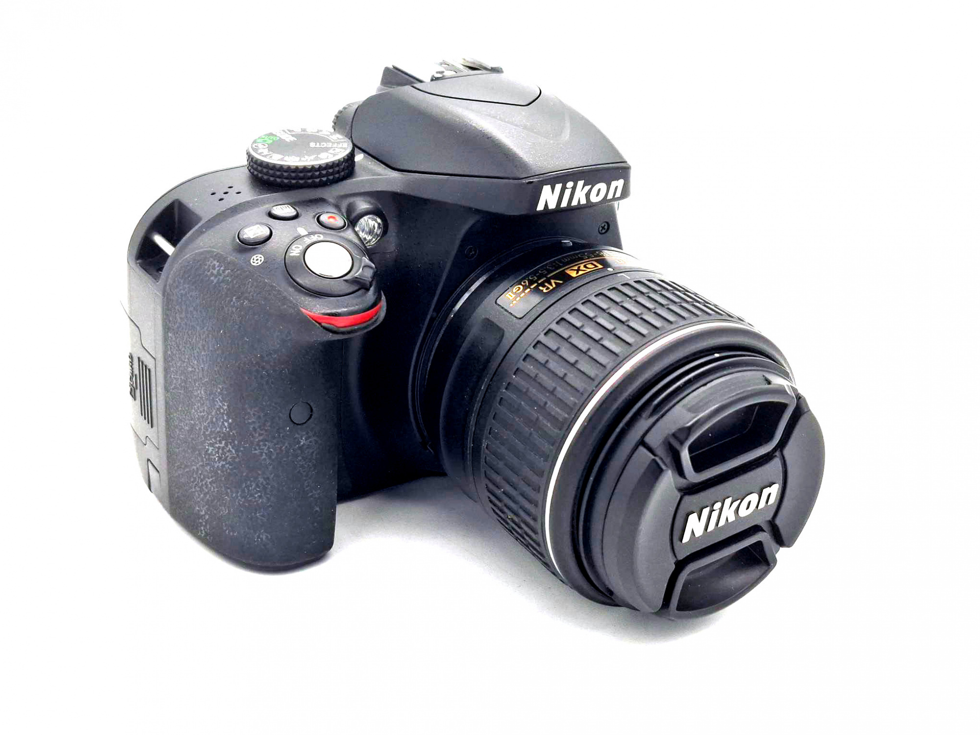 Зеркальный фотоаппарат Nikon D3300 Kit AF-S 18-55mm VR II (состояние 4) (б/у)