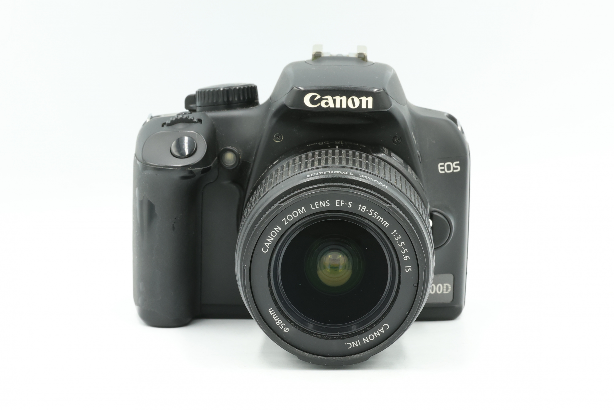 Зеркальный фотоаппарат Canon EOS 1000D Kit EF-S 18-55mm f/3.5-5.6 IS (состояние 4) (б/у)