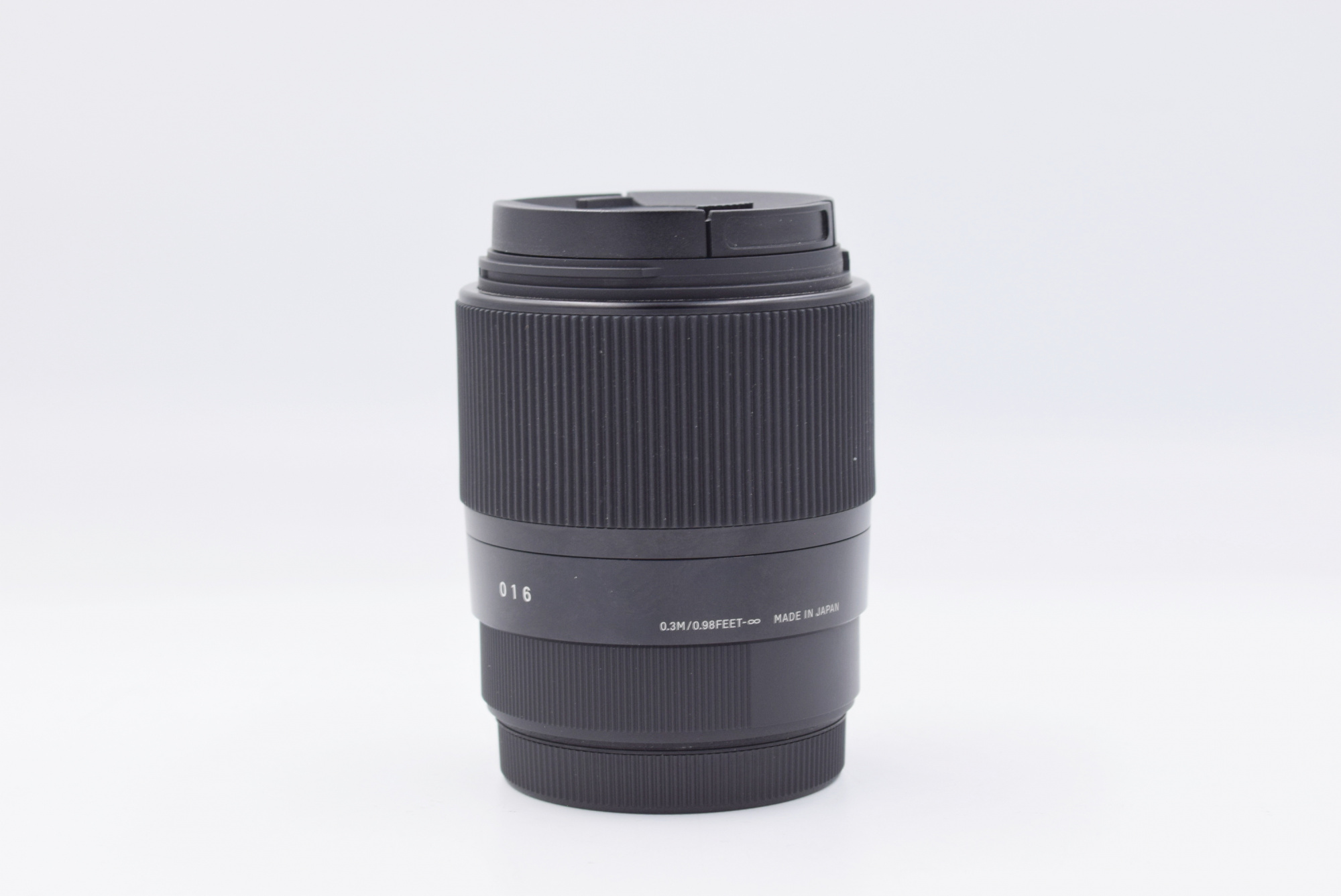 Объектив Sigma 30mm f/1.4 DC DN C Fujifilm X (состояние 5) (б/у)