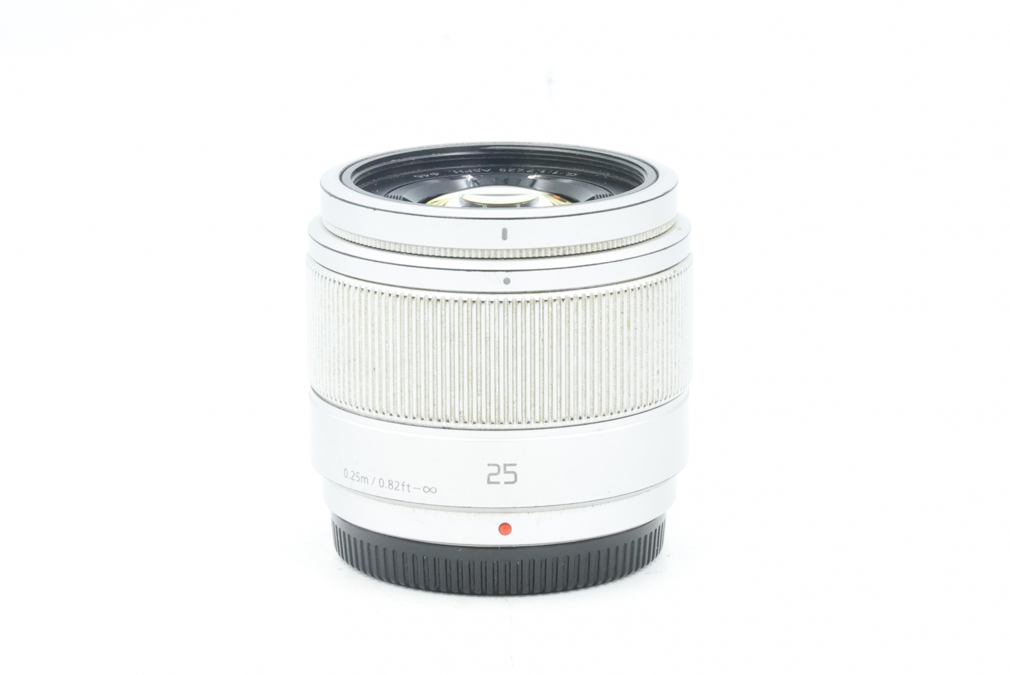 Объектив Panasonic Lumix 25mm f/1.7 G Aspherical, серебристый (состояние 5-) (б/у)